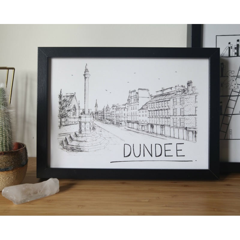 Dundee Skyline Art Print