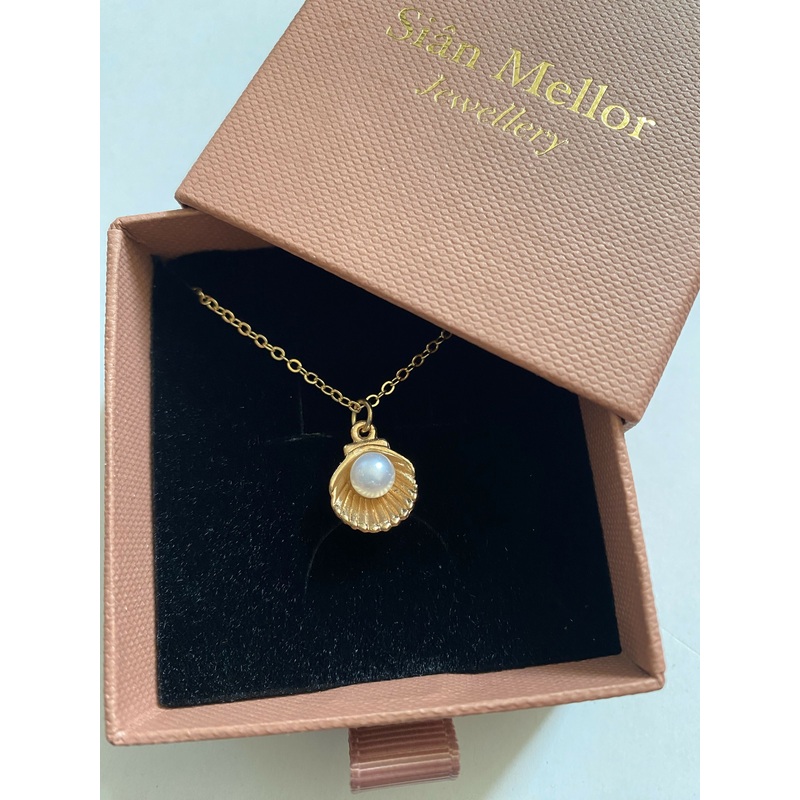 Shell and Pearl Necklace