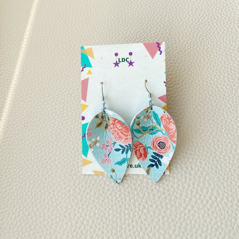 Floral Print Pinched Leaf Earrings