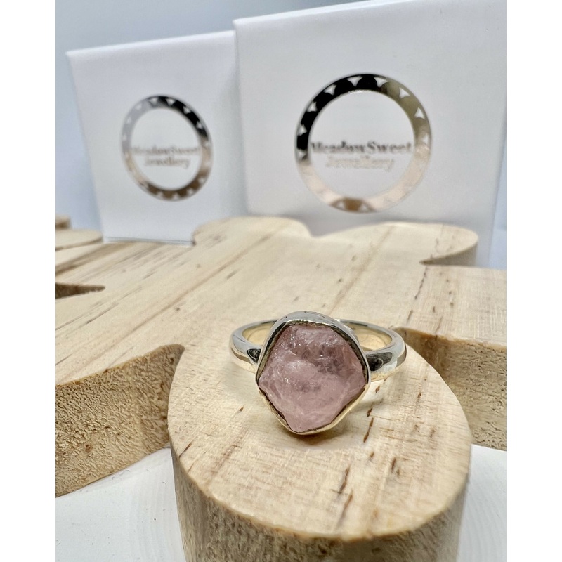 Morganite Ring Size J