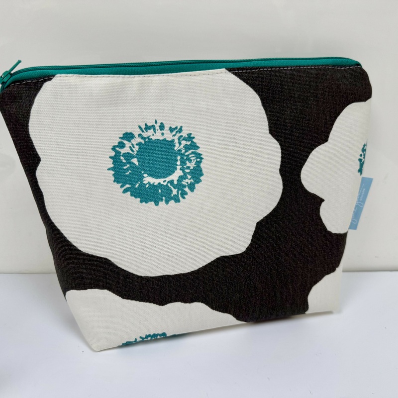 Toiletry Bag – Abstract Florals