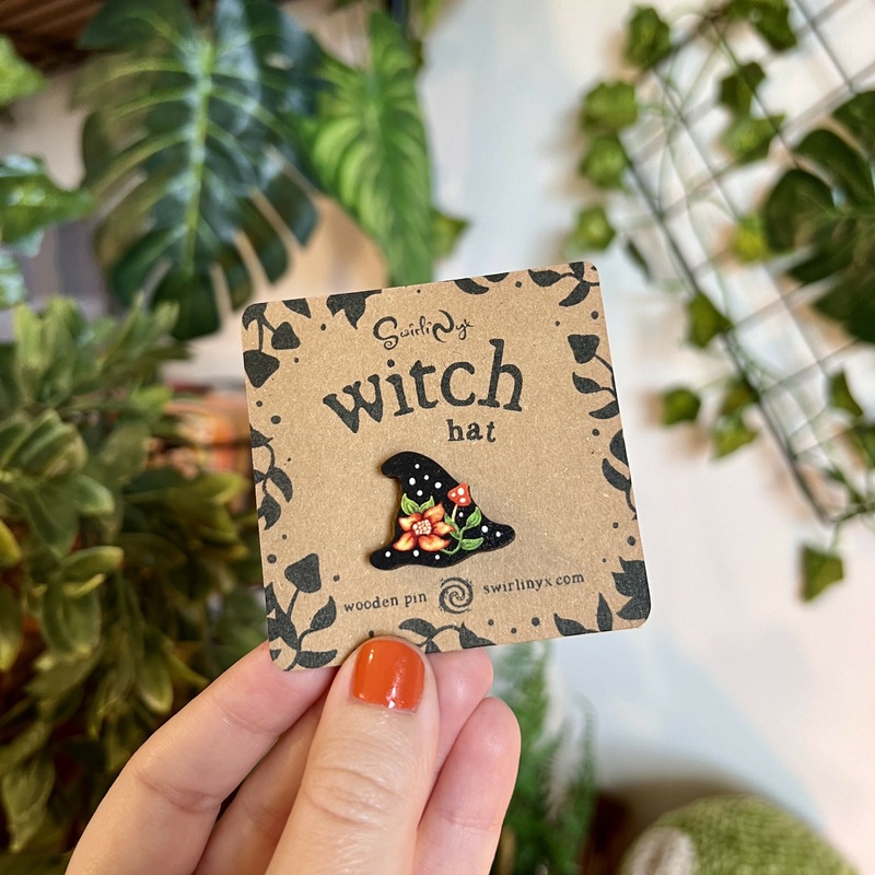 Witch Hat Wooden Pin