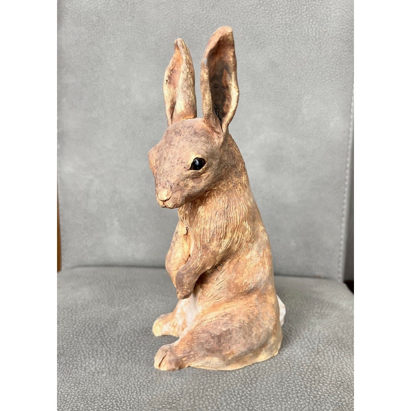 Alert Rabbit Sculpture|RBbit