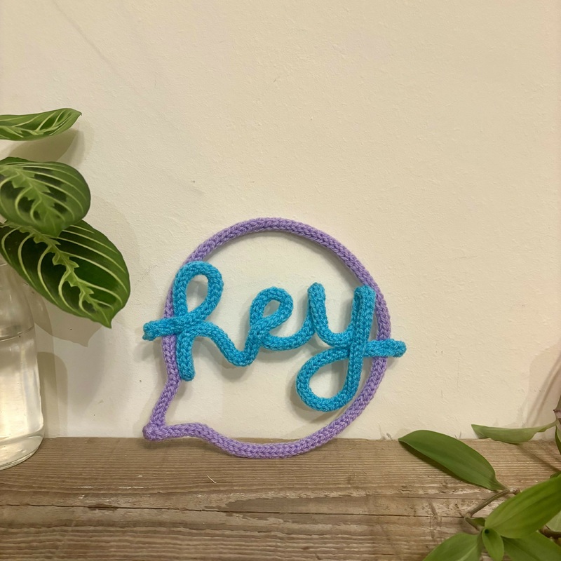 Hey Speech Bubble Shaped Wire Decoration