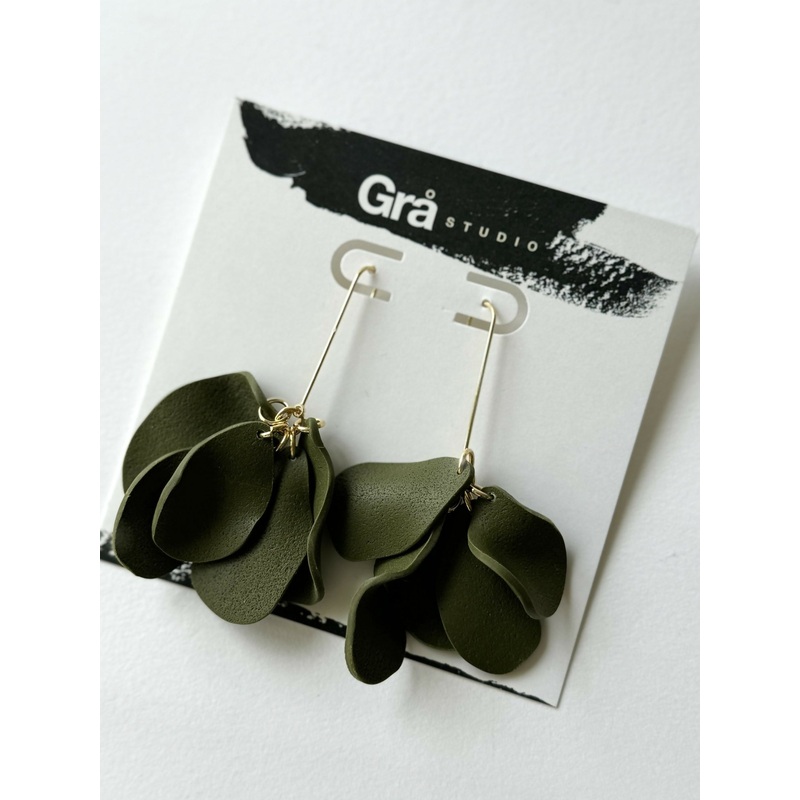 Iris / Statement Dangle / Olive Green