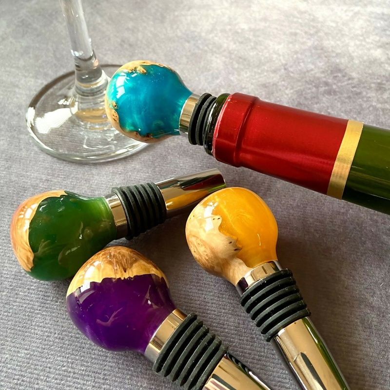 Handcrafted Wine Stopper in Mallee Burr and Resin