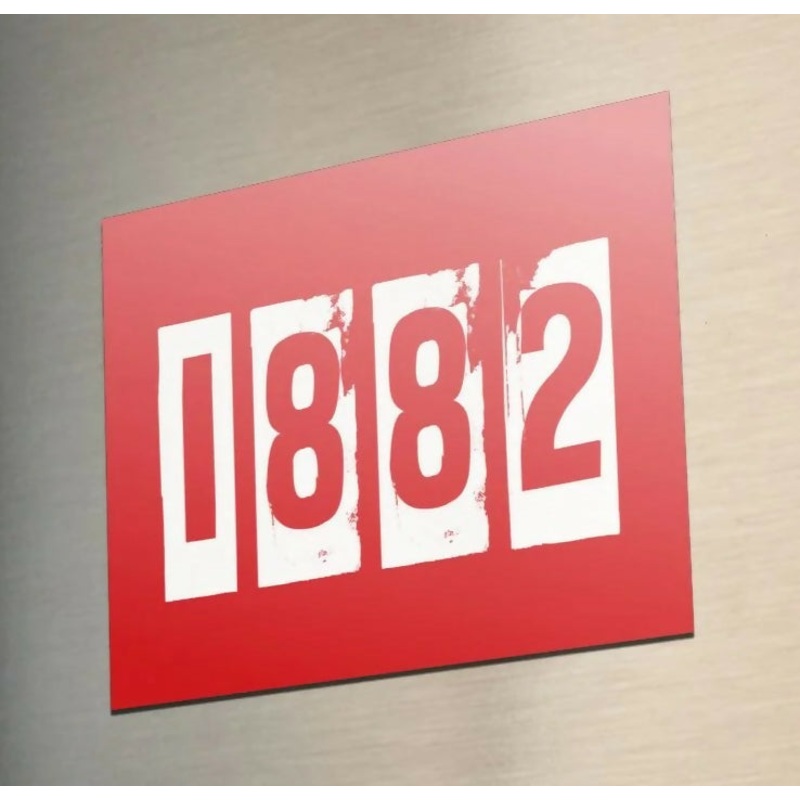 Hull KR Magnet 1882 Design