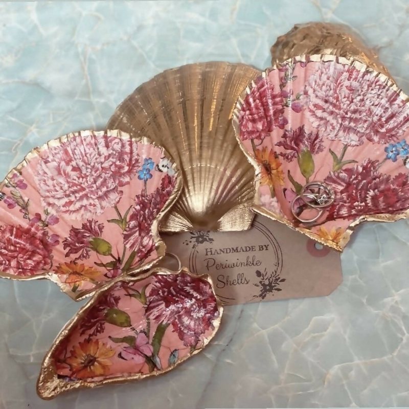 Peach Floral Oyster shell
