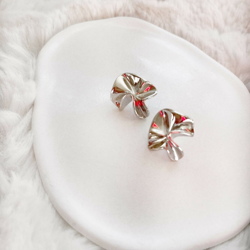 Statement Liquid Stud Earrings