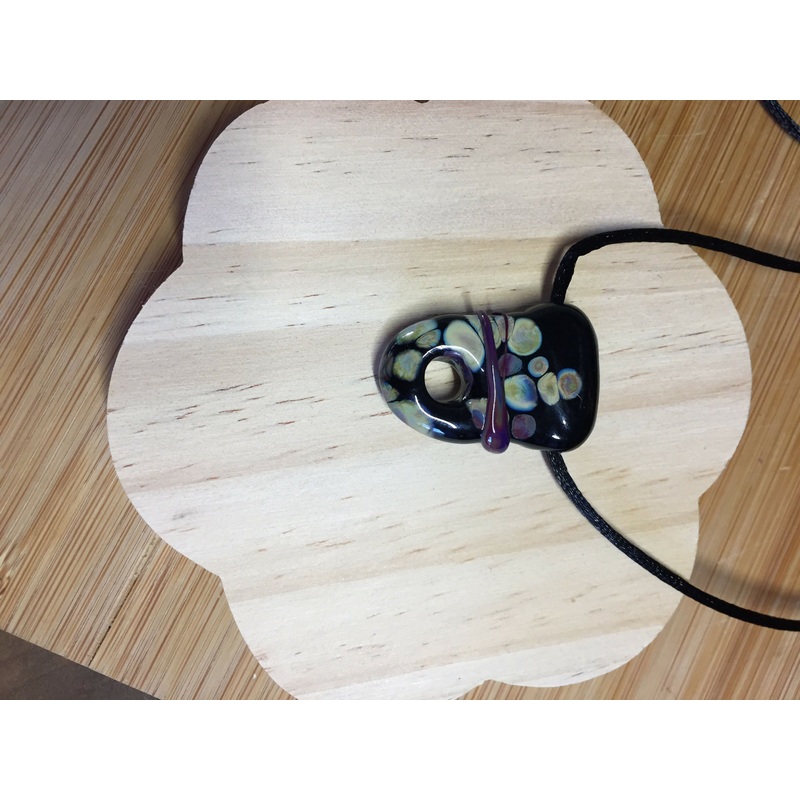 Glass Pendant Necklace Lkr155
