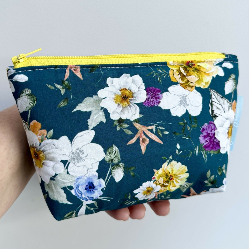 Small Make Up Bag – Teal Floral