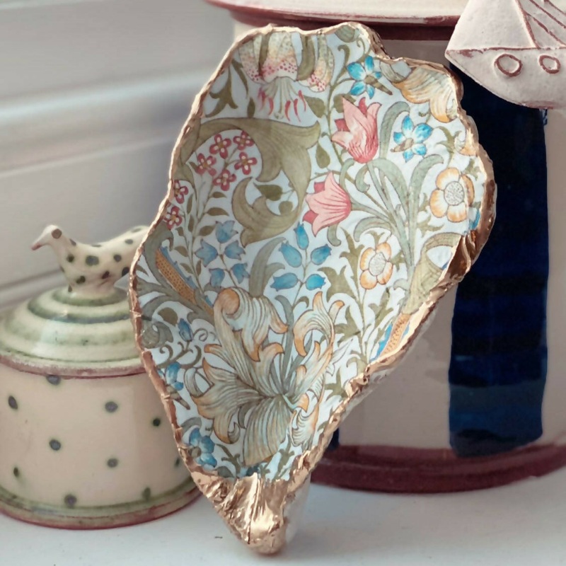 William Morris oyster