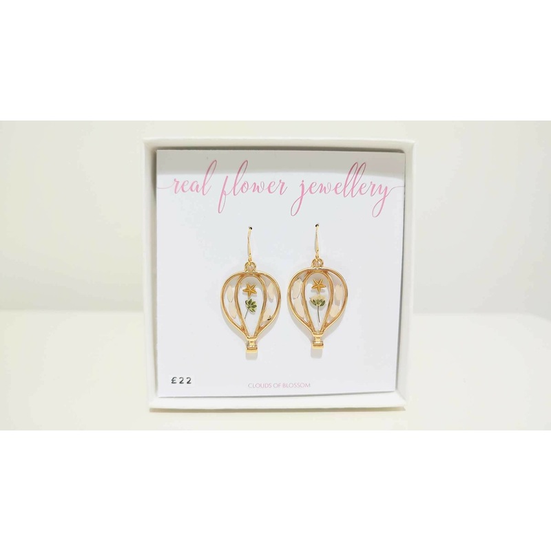 White Flower Gold Plated Earrings