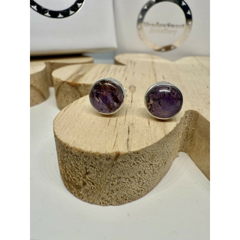 Super Seven Stud Earring