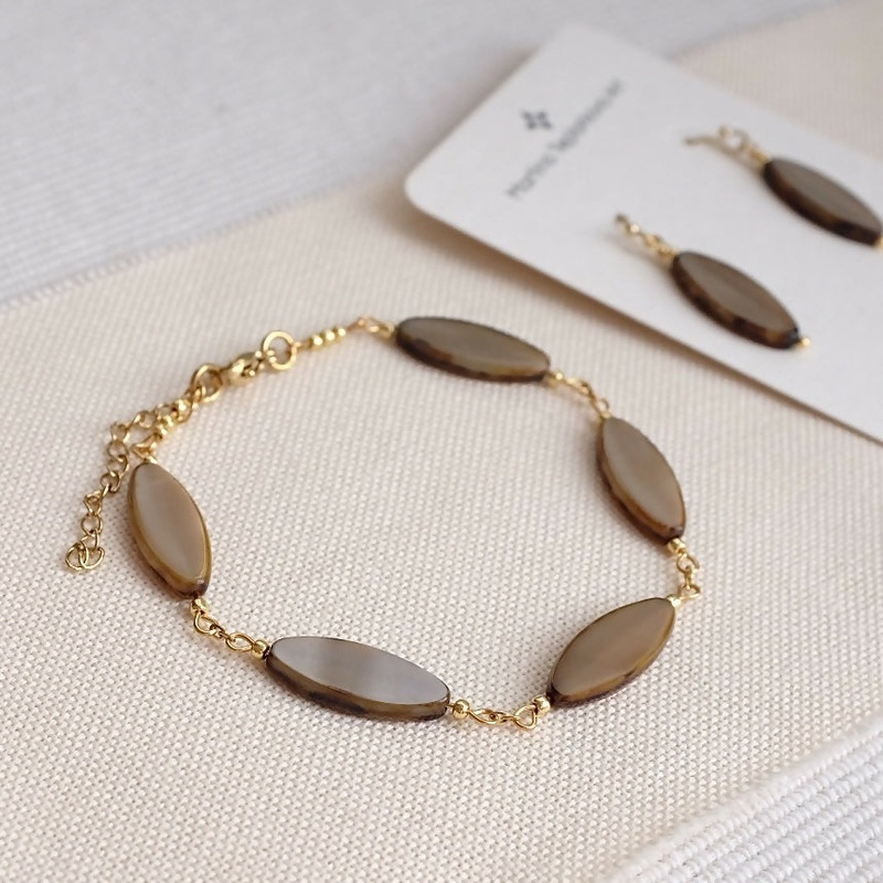 Brown Ovals Adjustable Bracelet