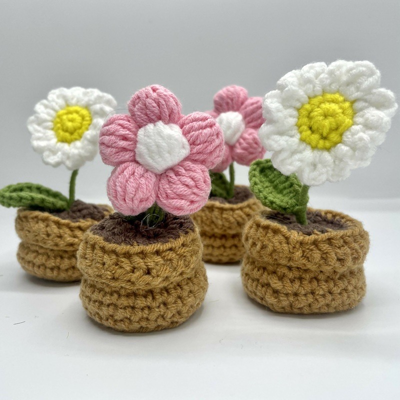 Crochet Mini Pot|Red Rose|Pink Daisy|White Daisy|Sunflower with Ladybird|Plain Sunflower
