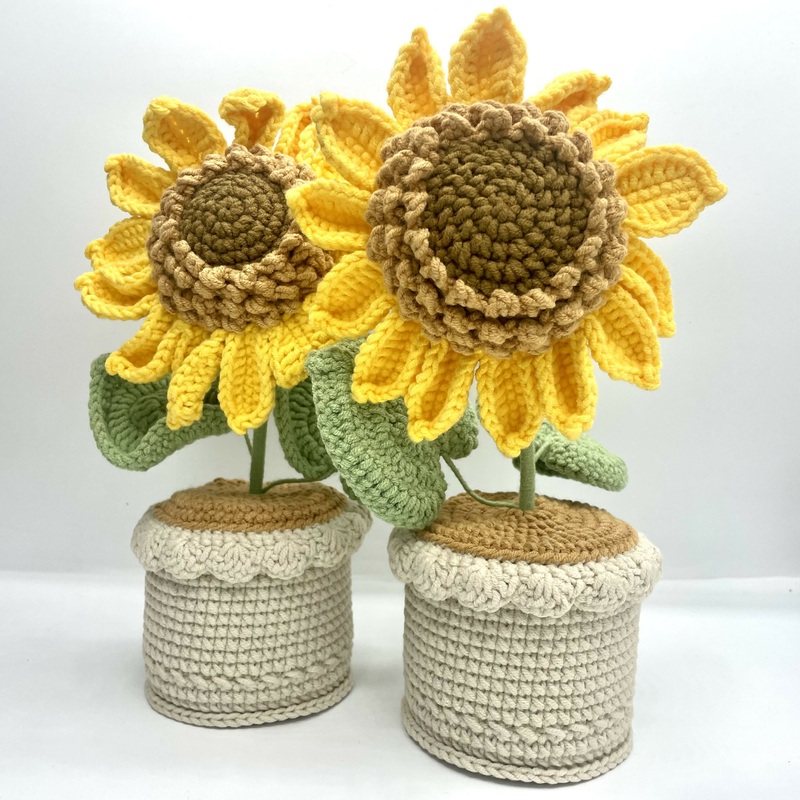 Crochet Sunflower in Lace-Trimmed Pot