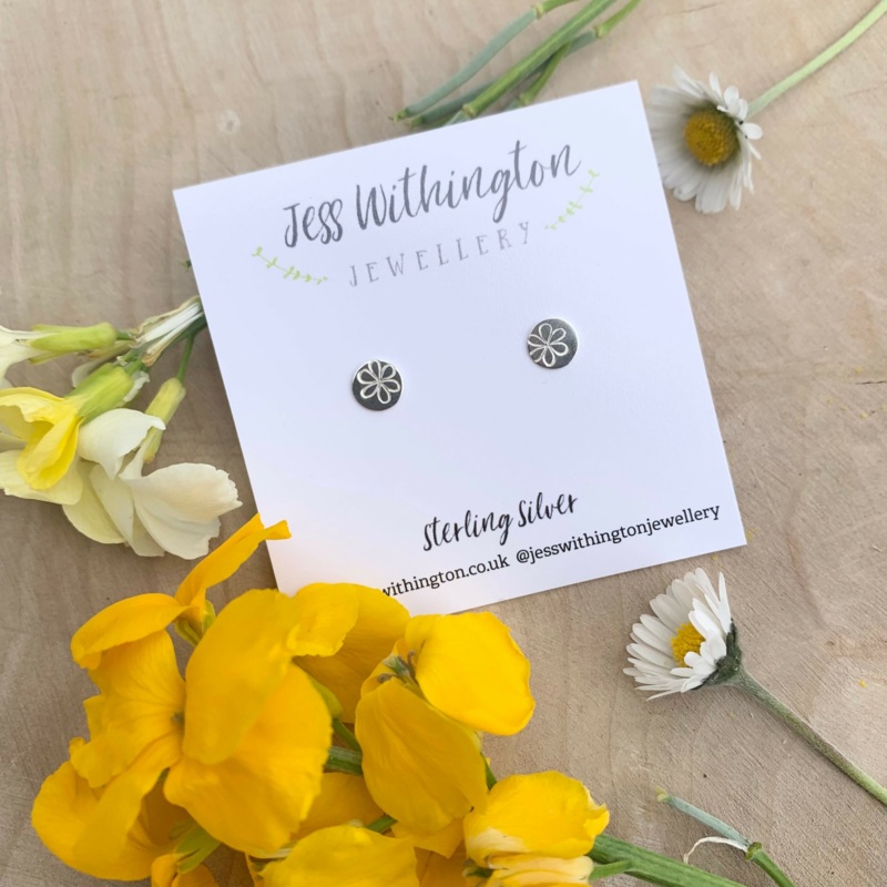 Large Botanical Stud