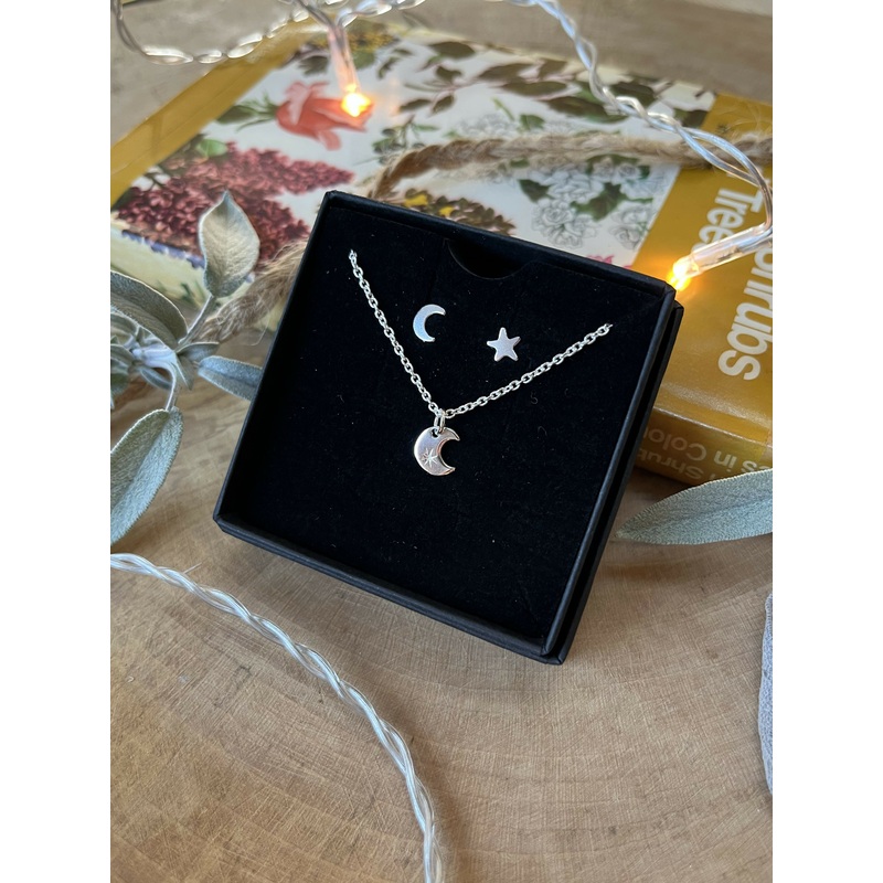 Moon and Star Set