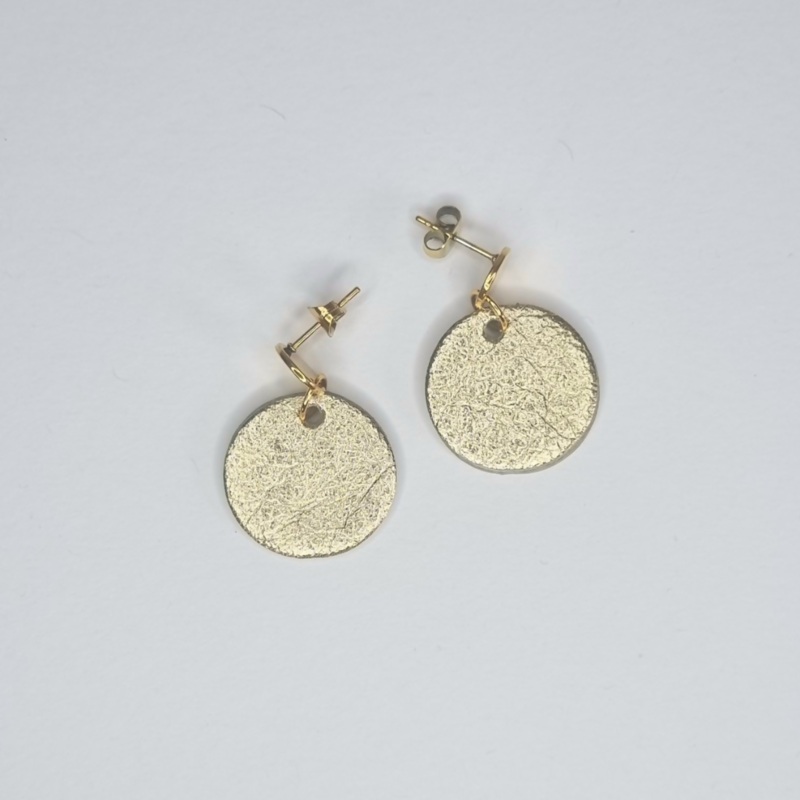 Gold Medium Circle Earrings|Gold stud