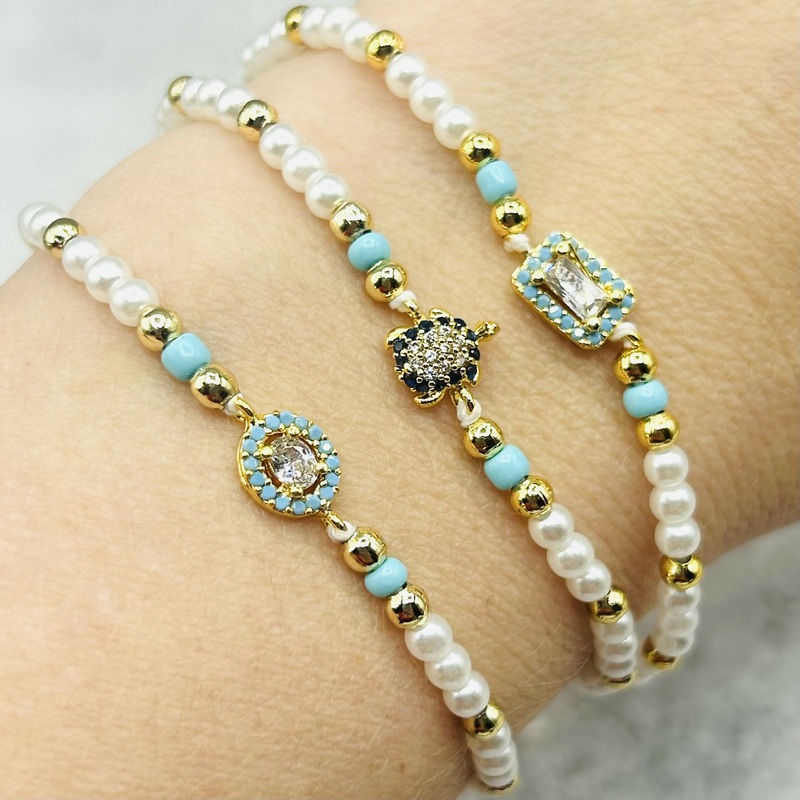 Hand-Strung Pearl and Gold Bead Adjustable Bracelet – Zirconia Mediterranean Charms