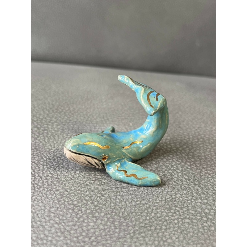Mini Ceramic Whale With Gold|Tail up|Tail Down