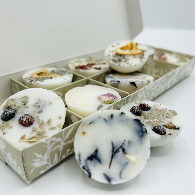 Mix & Match 10 Melt Box – Signature Scents Collection