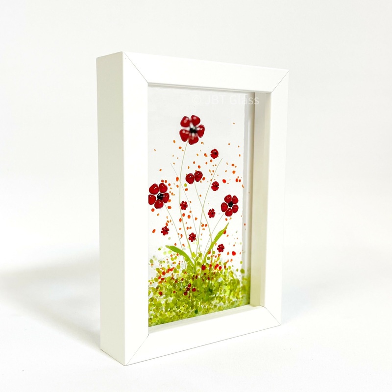 White Box Frame 6 X 4 Red Flower