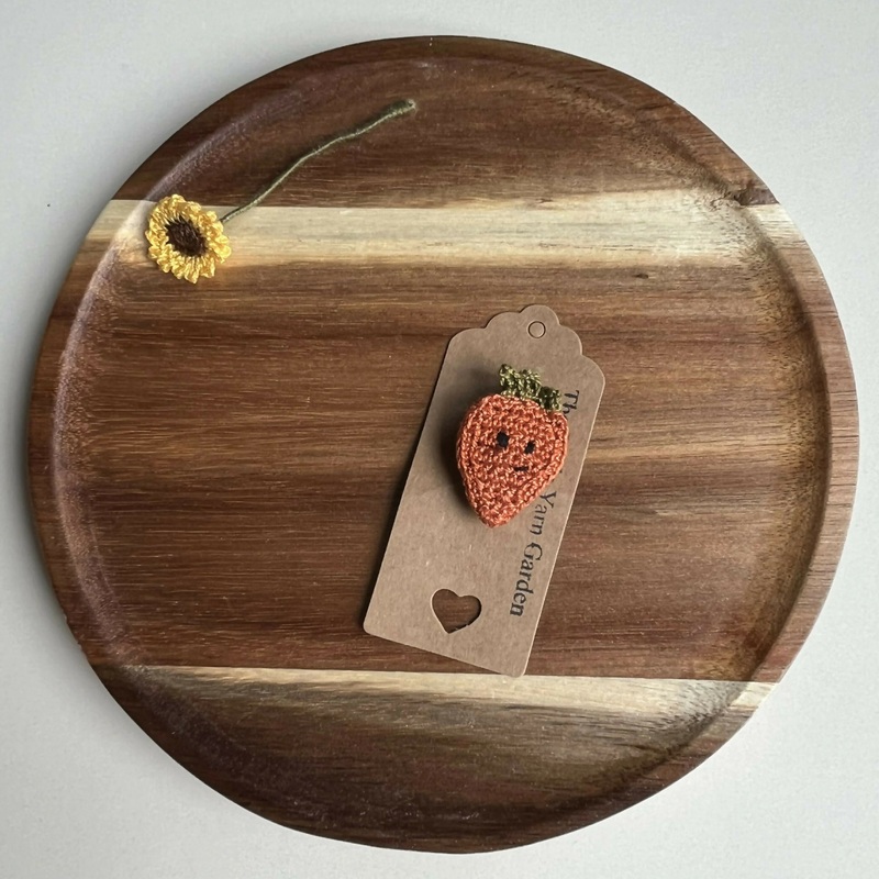 Cute Crochet Carrot Brooch Pin