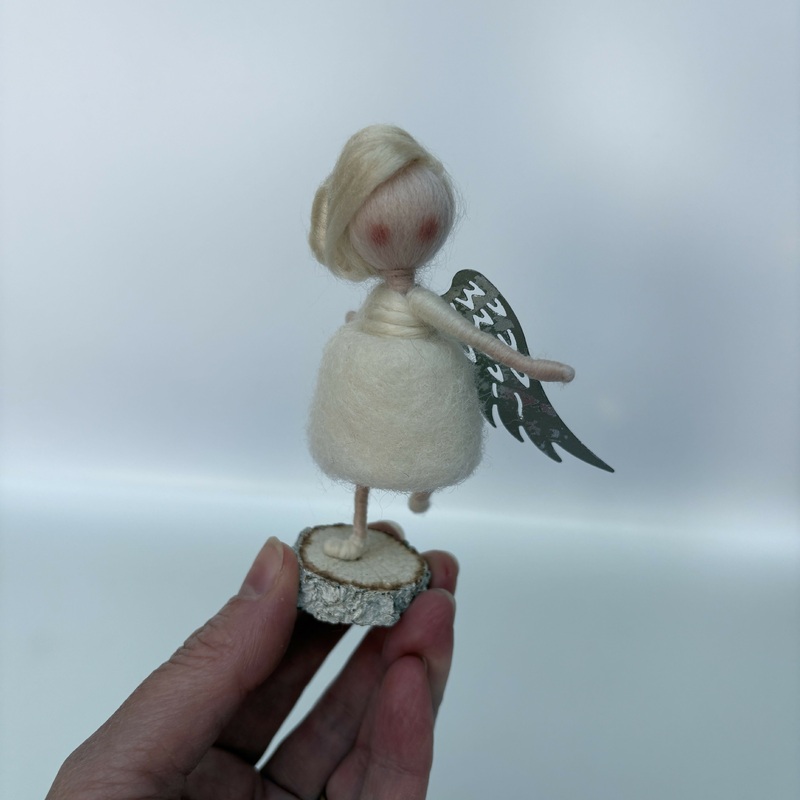 Little Angel – Stood