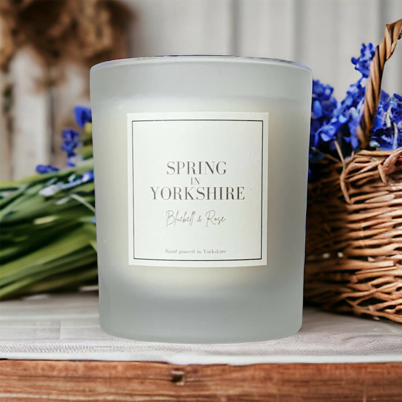 Spring in Yorkshire – Bluebell and Rose Candle – 150g
