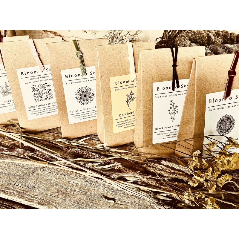 TOASTED TONKA BEAN & WOODSMOKE, 6 BOTANICAL SOY WAX MELTS