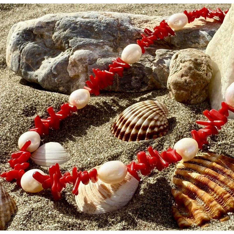 Coastal Bloom necklace