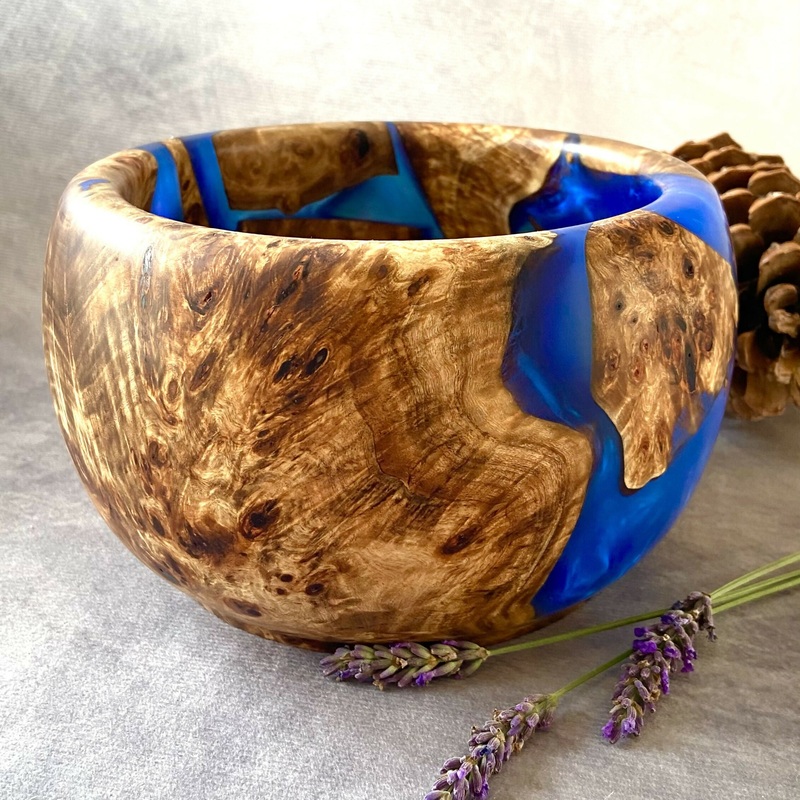 Hand Crafted Deep Bowl in Cobalt Blue and Mappa Burr