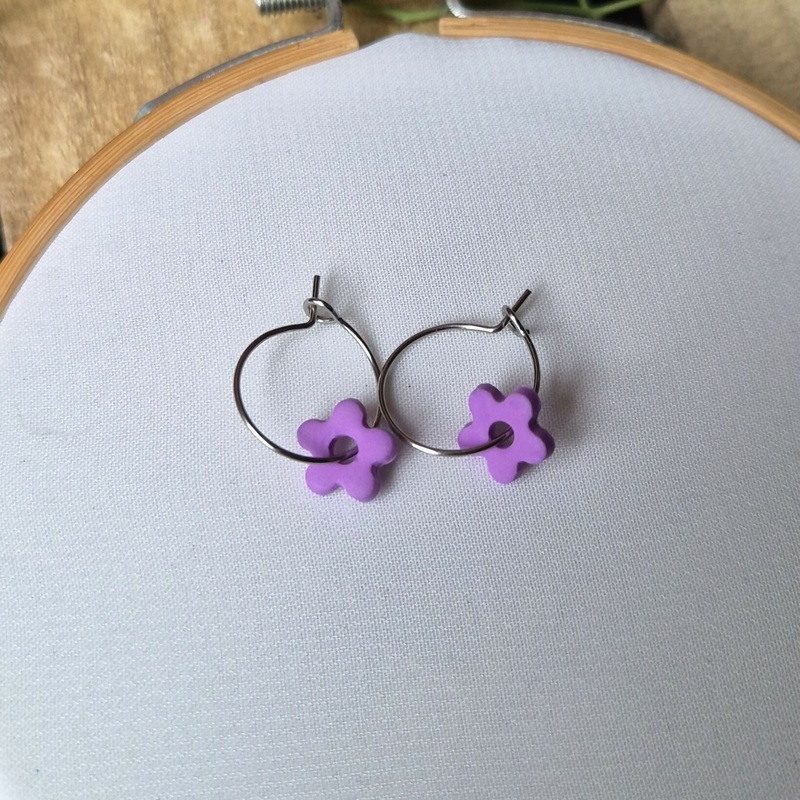 Simply Flowers Lavender Hoop Earrings