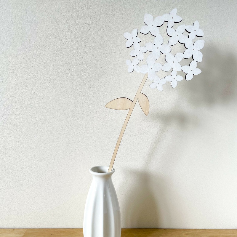 Large Wooden Hydrangea