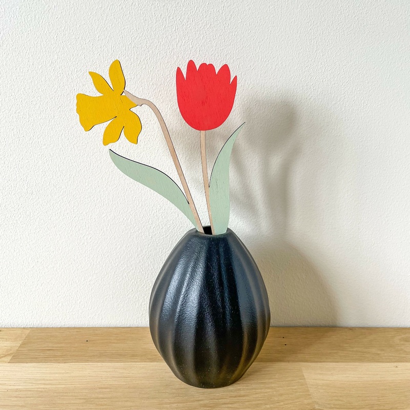 Wooden Multi Flower Stem – Spring Bulbs