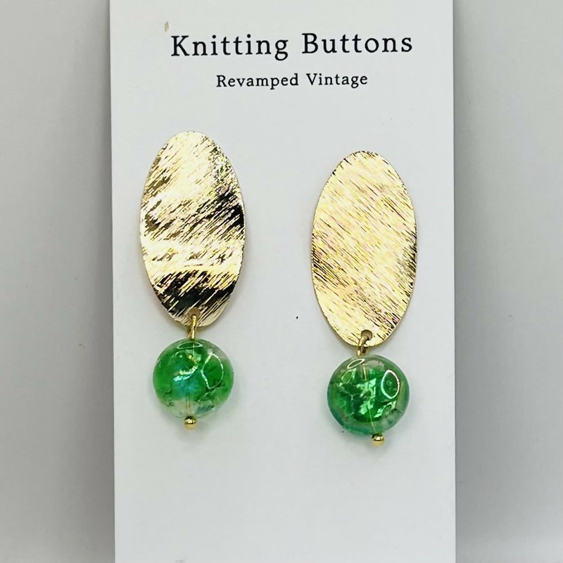 Revamped Vintage Earrings – Oval Drop