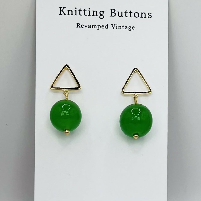 Revamped Vintage Earrings – Tri stud