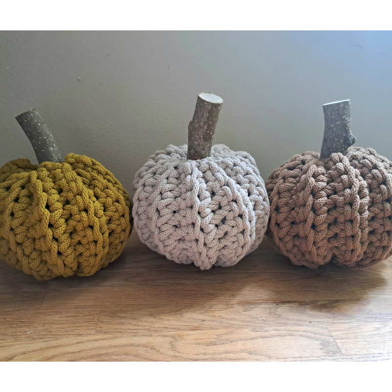 Medium Crochet Pumpkin|Mustard|Terracotta|Burgundy|Avocado|Eucalyptus Green|Beige|Charcoal|Peony|Caramel|Spicy Yellow