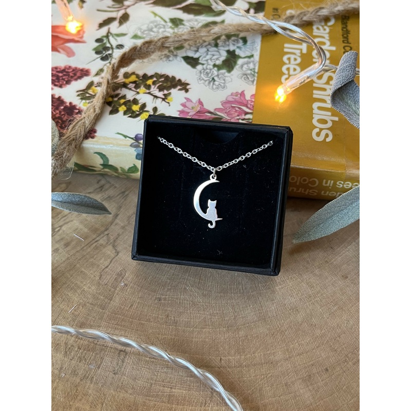 Cat Necklace