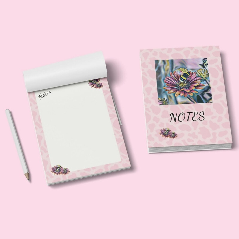 JUST VISITING – DAISY AND BEE DESIGN HANDY HANDBAG / POCKET NOTEPAD A6 SIZE