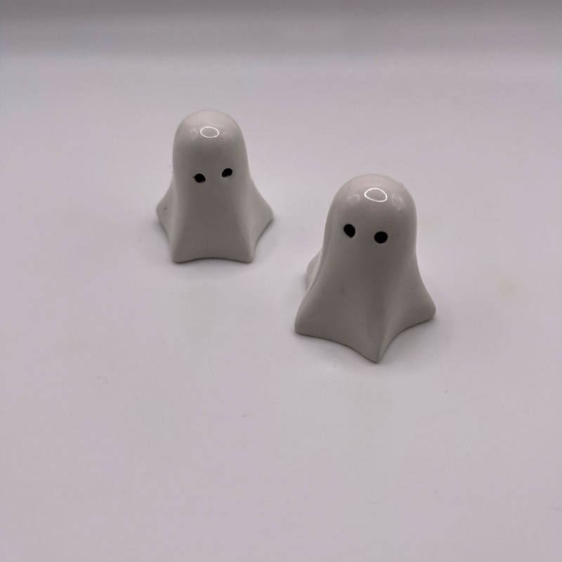 Mini Ghost Figure