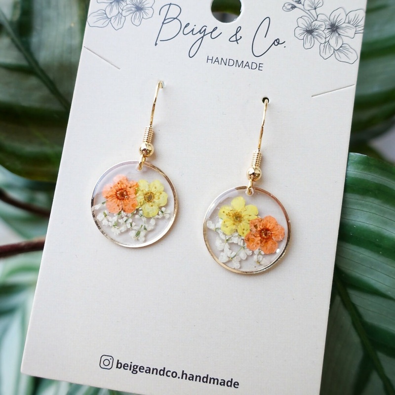 Cute Flowers Earrings In Orange