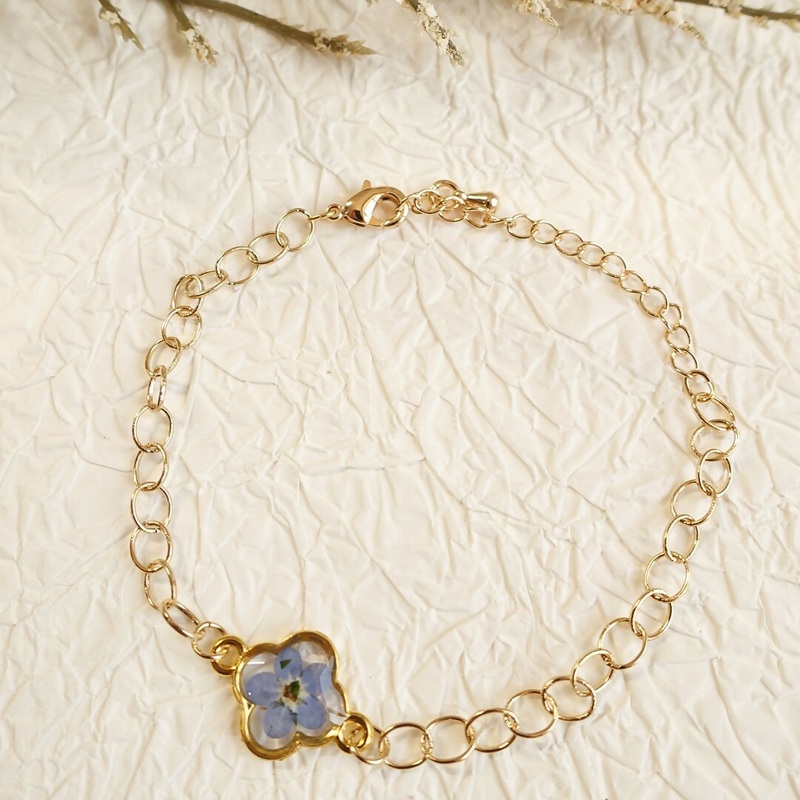 Pressed Flowers Bracelet – Forget Me Not
