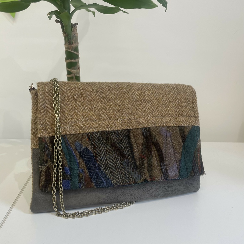 Handmade Harris Tweed Purse/Clutch – Beige/Patchwork