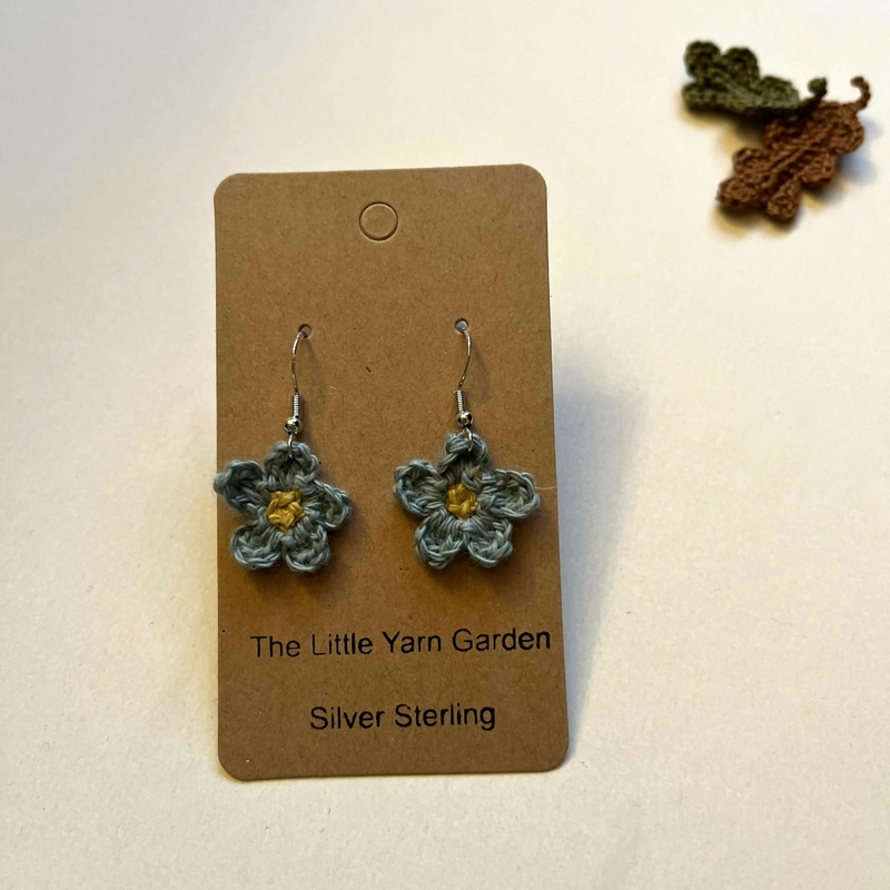 Crochet Forget Me Not Flower Earrings
