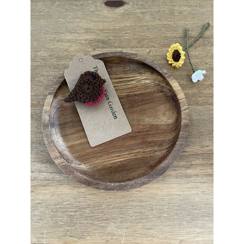 Micro Crochet Robin Brooch