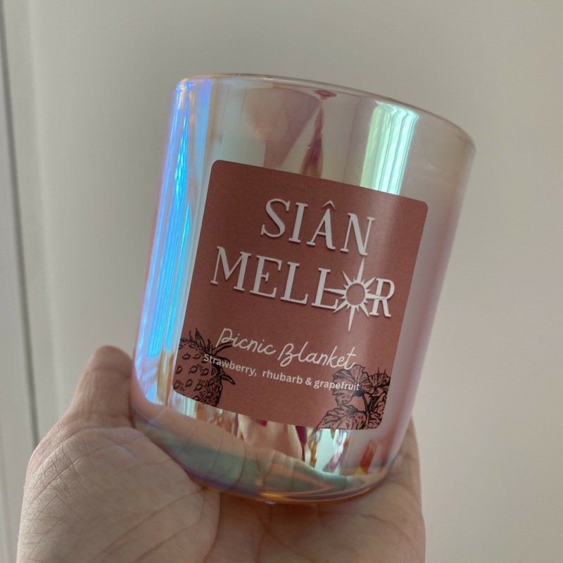 Picnic Blanket Iridescent Candle