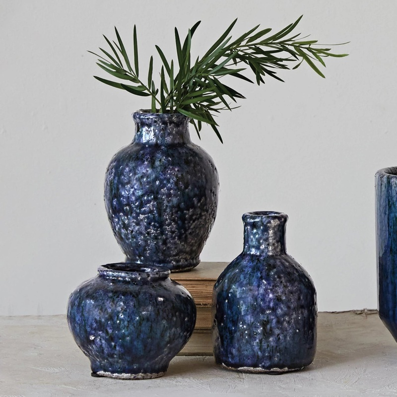 Dapper Home Navy Crackle Vases